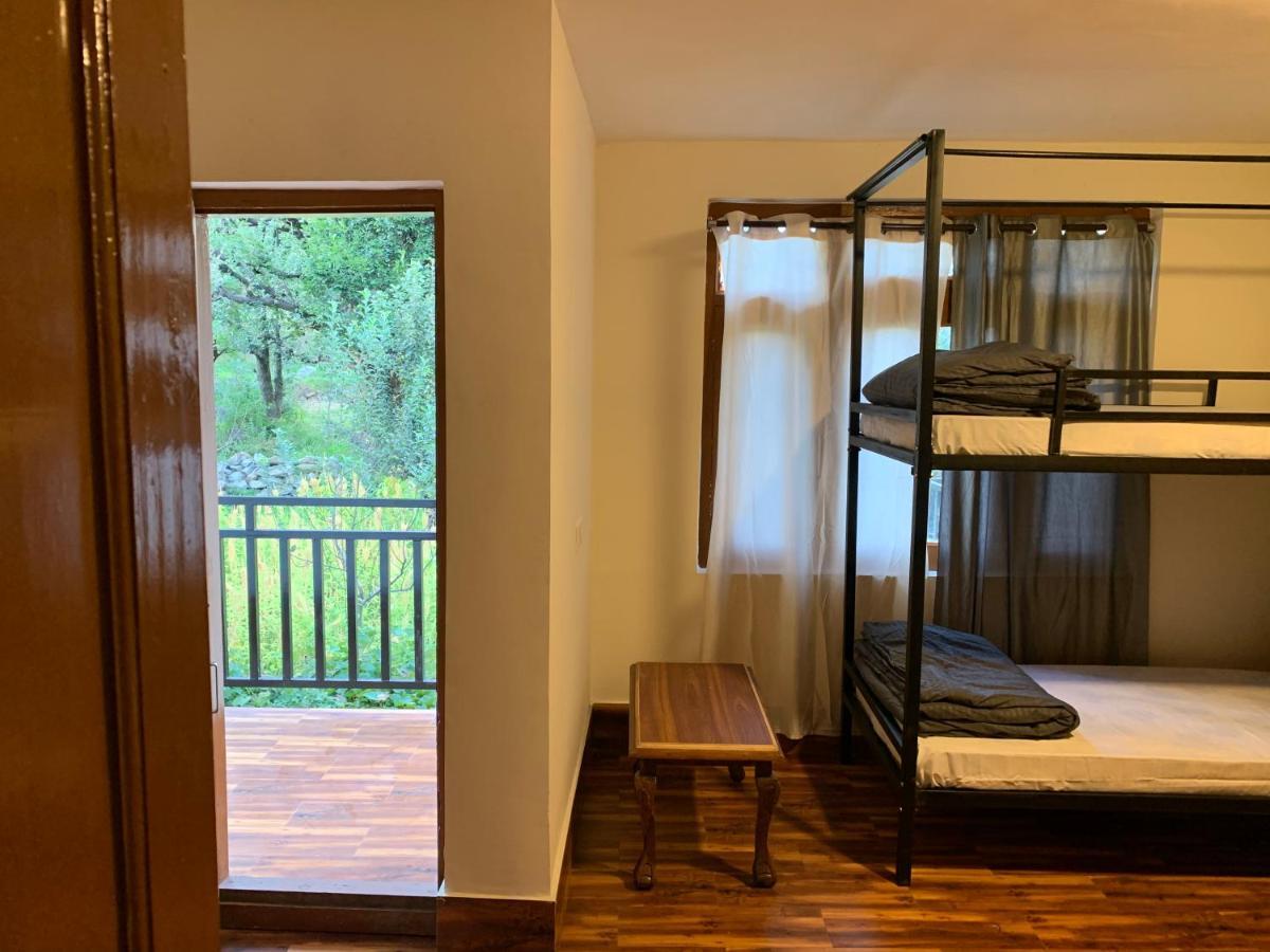 Roamate Hostel, Old Manali - Manali (Himachal Pradesh), Manali